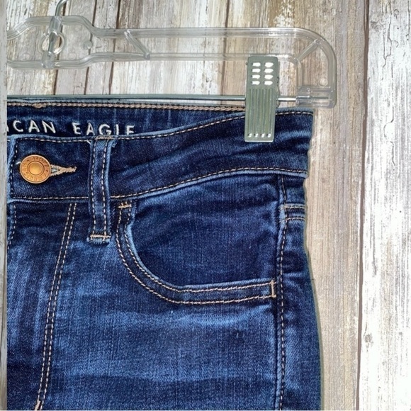 American Eagle Next Level Stretch Super High Rise Jegging Fray Bottom Jeans - Picture 2 of 8